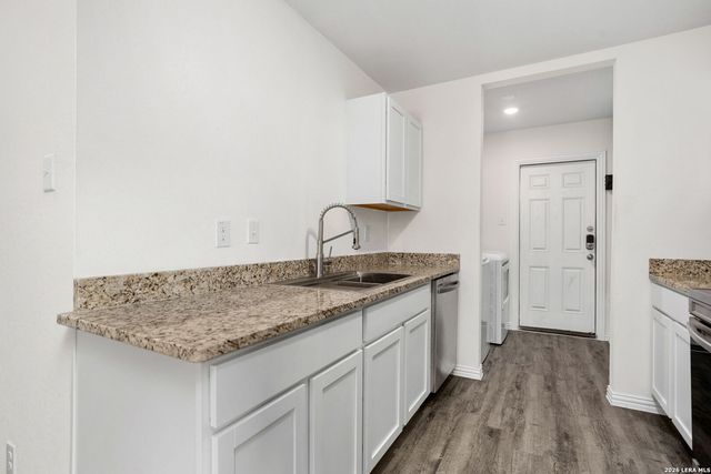 2718 BERMUDA DR, San Antonio, TX 78222