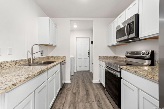 2718 BERMUDA DR, San Antonio, TX 78222