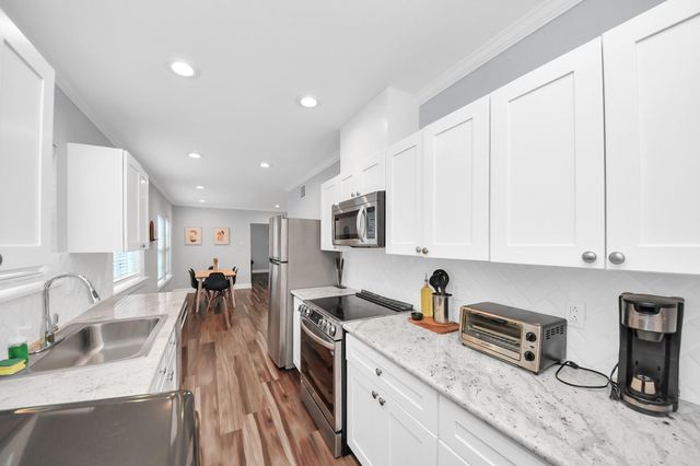 1508 Ridgewood Street A, Houston, TX 77006