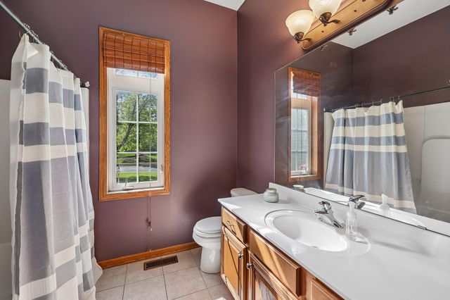 1514 Overlook Drive SE, Lonsdale, MN 55046