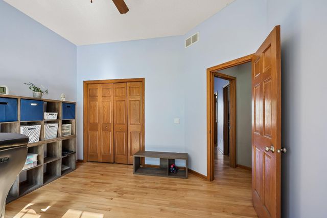 1514 Overlook Drive SE, Lonsdale, MN 55046