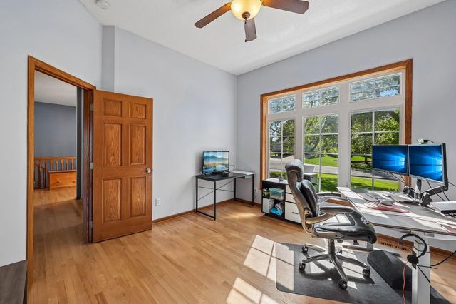 1514 Overlook Drive SE, Lonsdale, MN 55046