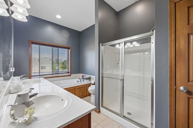 1514 Overlook Drive SE, Lonsdale, MN 55046