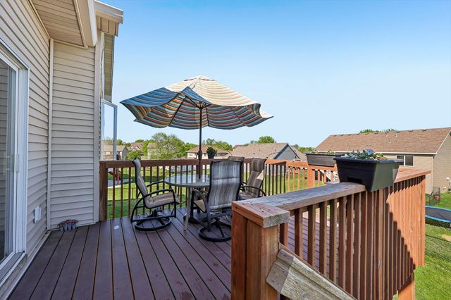1514 Overlook Drive SE, Lonsdale, MN 55046