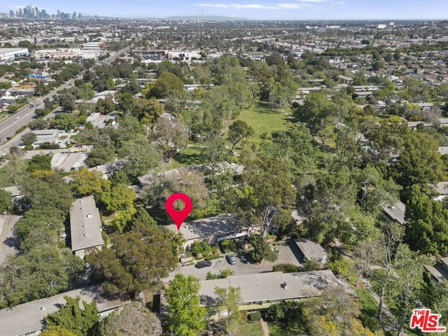 5345 Village, Los Angeles, CA 90016