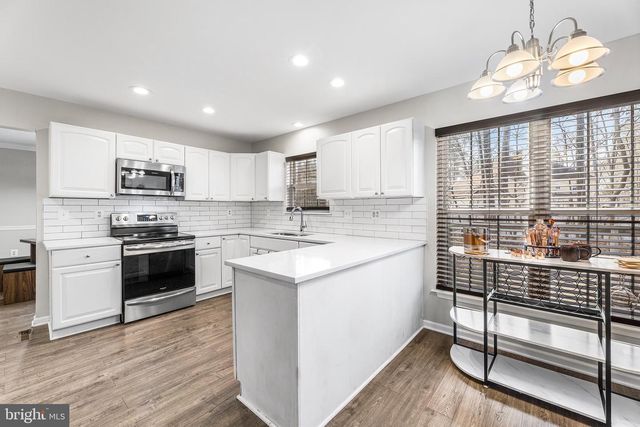 6262 WHITE COVE DR, Salisbury, MD 21801