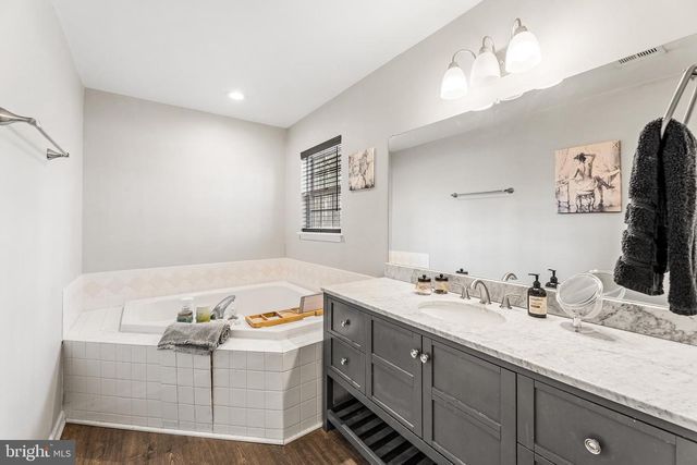 6262 WHITE COVE DR, Salisbury, MD 21801