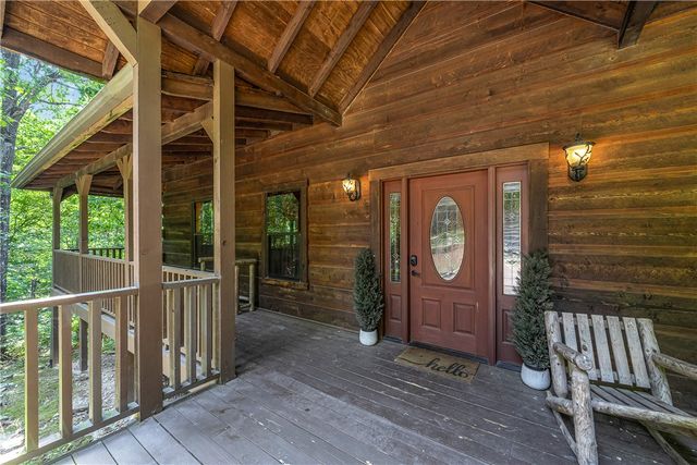 22365 N Log Cabin Drive, Sulphur Springs, AR 72768