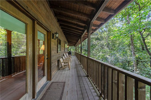 22365 N Log Cabin Drive, Sulphur Springs, AR 72768