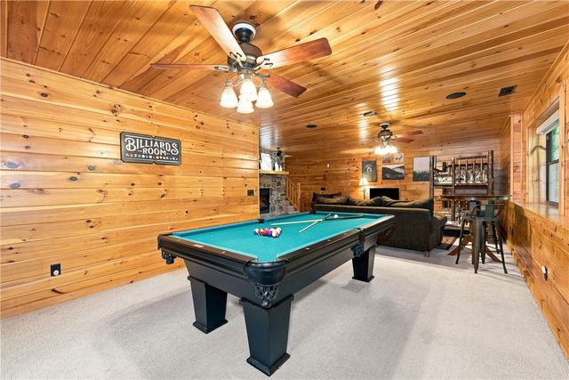 22365 N Log Cabin Drive, Sulphur Springs, AR 72768