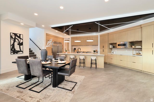 1306 E VICTOR LN, Draper, UT 84020