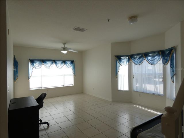 2406 GRAND CENTRAL PARKWAY 14, Orlando, FL 32839