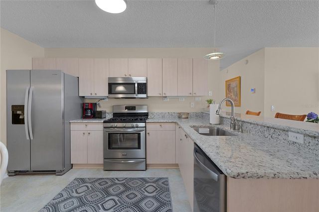 16933 SE 94TH SUNNYBROOK CIRCLE, The Villages, FL 32162
