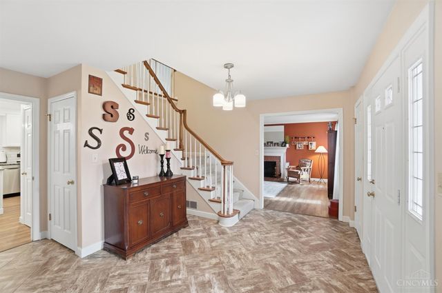 6800 Vienna Woods, Miami Twp, OH 45459