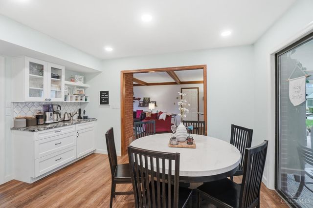 6800 Vienna Woods, Miami Twp, OH 45459