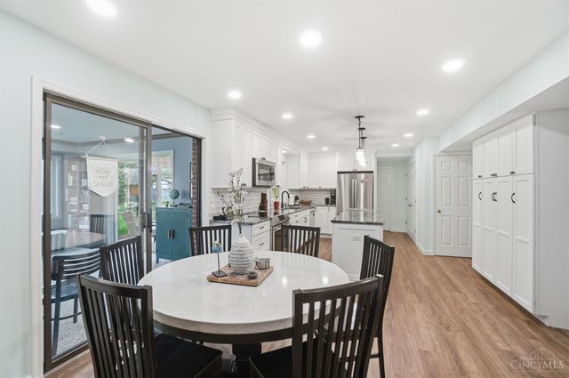 6800 Vienna Woods, Miami Twp, OH 45459