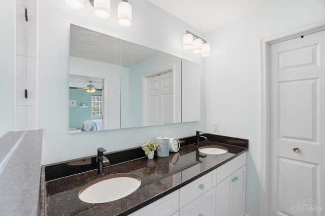 6800 Vienna Woods, Miami Twp, OH 45459