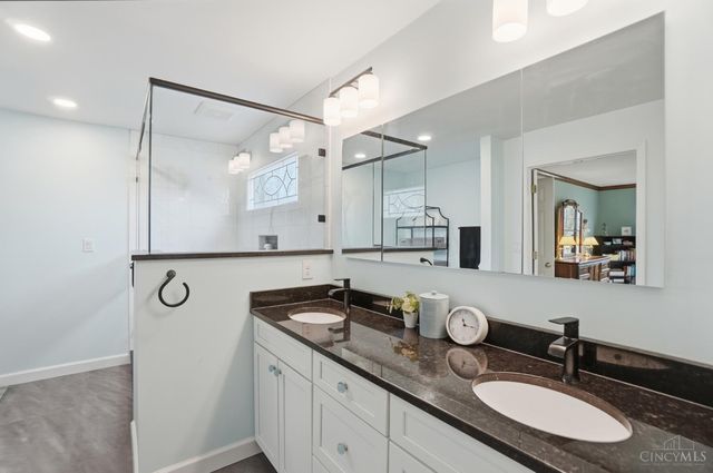 6800 Vienna Woods, Miami Twp, OH 45459
