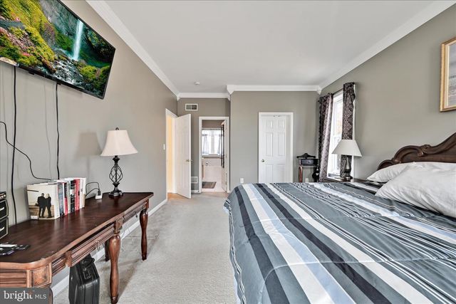 748 CONNOLLY DR, Red Lion, PA 17356