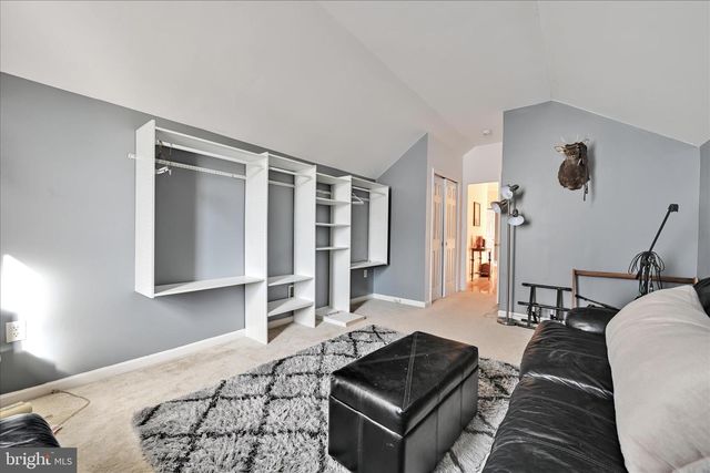 748 CONNOLLY DR, Red Lion, PA 17356