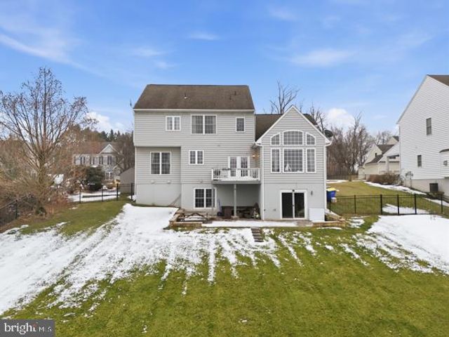 748 CONNOLLY DR, Red Lion, PA 17356