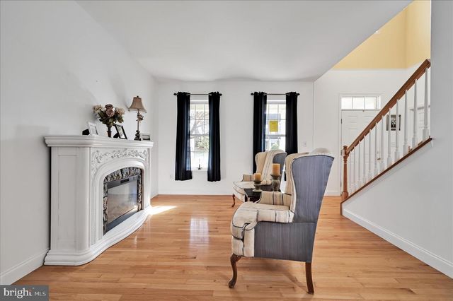 748 CONNOLLY DR, Red Lion, PA 17356