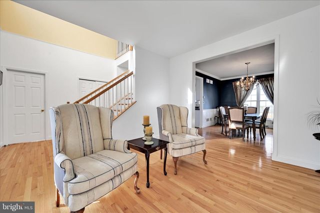 748 CONNOLLY DR, Red Lion, PA 17356