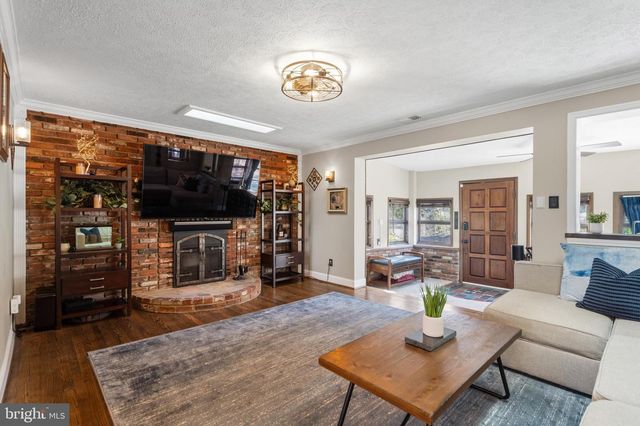 7801 GAMBRILL RD, Springfield, VA 22153