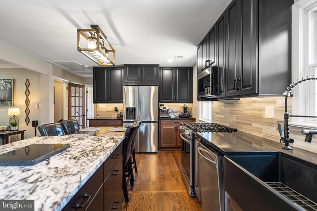 7801 GAMBRILL RD, Springfield, VA 22153