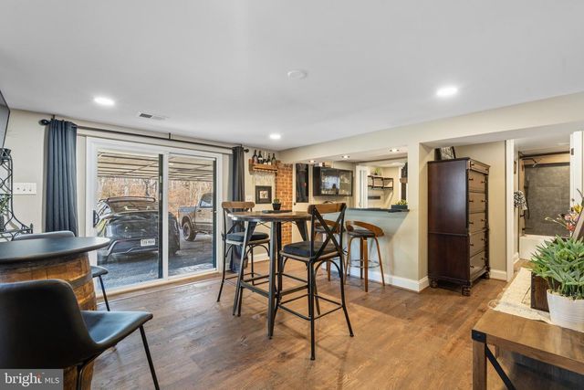 7801 GAMBRILL RD, Springfield, VA 22153