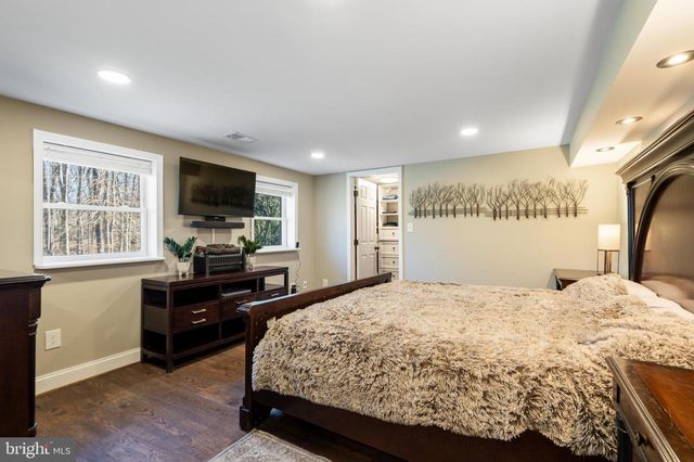 7801 GAMBRILL RD, Springfield, VA 22153