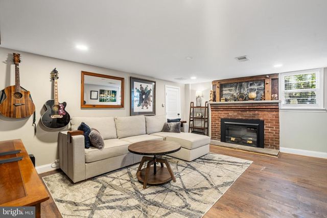 7801 GAMBRILL RD, Springfield, VA 22153