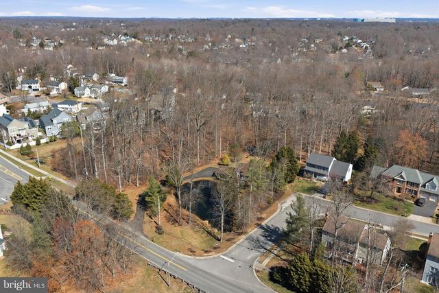 7801 GAMBRILL RD, Springfield, VA 22153