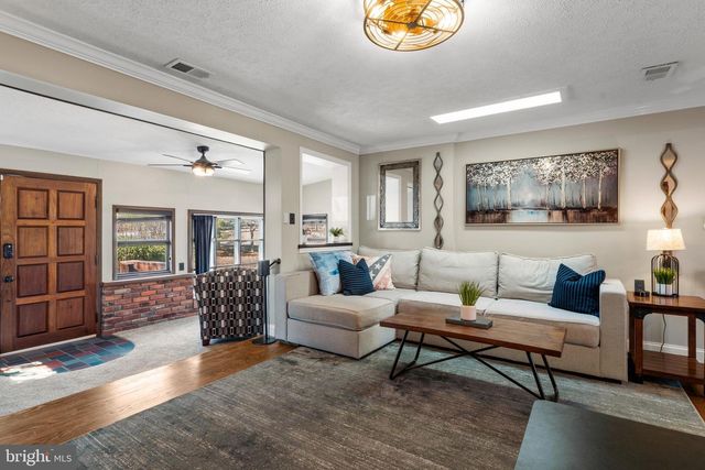 7801 GAMBRILL RD, Springfield, VA 22153