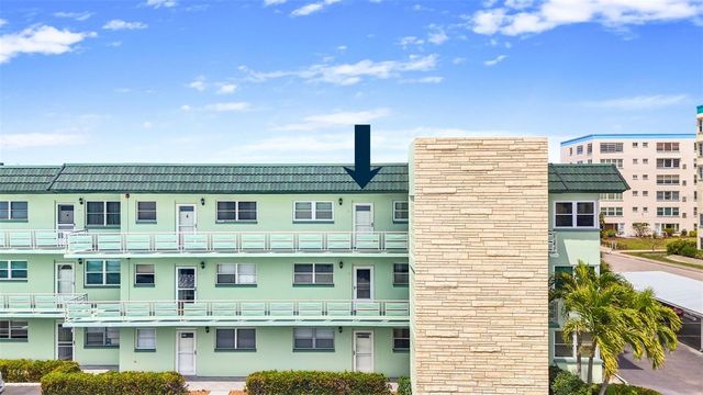 5935 30TH AVENUE S 312, Gulfport, FL 33707