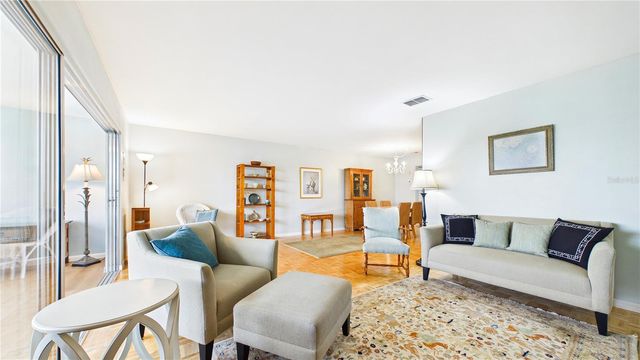 5935 30TH AVENUE S 312, Gulfport, FL 33707