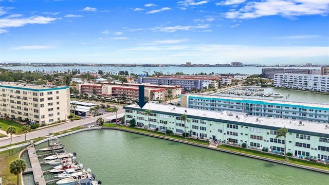 5935 30TH AVENUE S 312, Gulfport, FL 33707