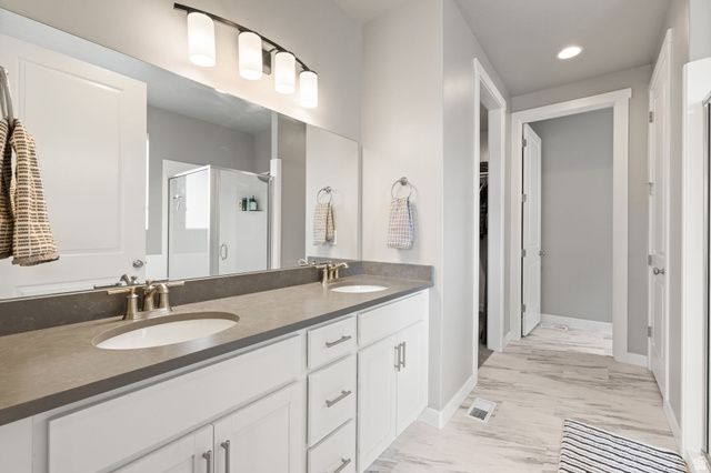 1325 E DESERT PEAK, Eagle Mountain, UT 84005