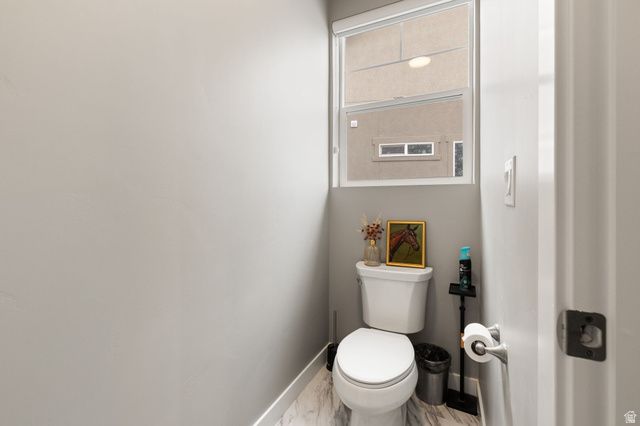 1325 E DESERT PEAK, Eagle Mountain, UT 84005