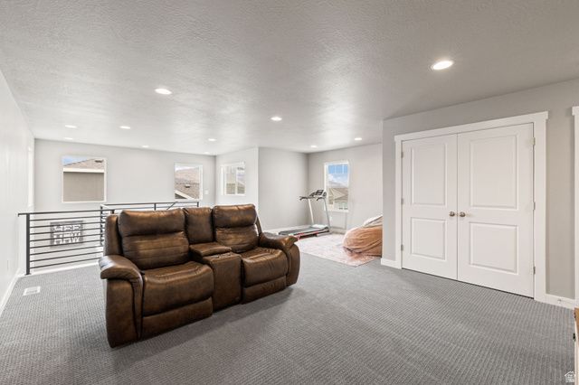 1325 E DESERT PEAK, Eagle Mountain, UT 84005