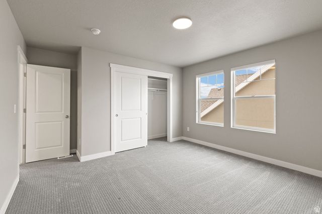 1325 E DESERT PEAK, Eagle Mountain, UT 84005