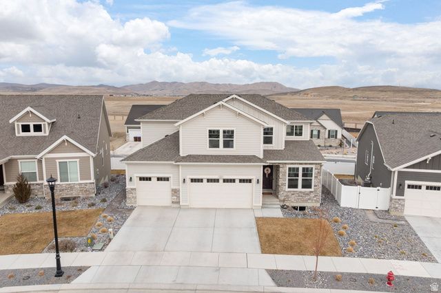 1325 E DESERT PEAK, Eagle Mountain, UT 84005