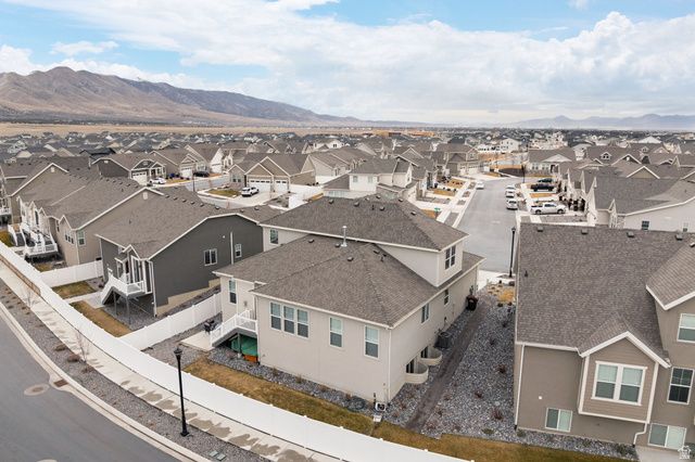 1325 E DESERT PEAK, Eagle Mountain, UT 84005