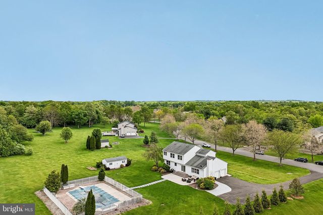 2 CARNEY WAY, Hamilton, NJ 08620