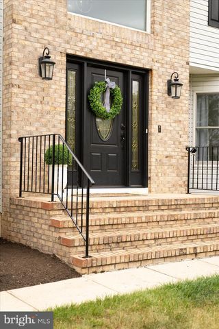 2 CARNEY WAY, Hamilton, NJ 08620