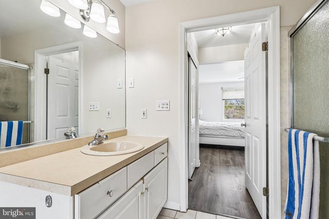 2 CARNEY WAY, Hamilton, NJ 08620