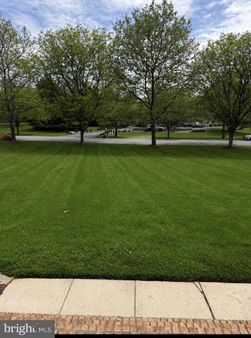 2 CARNEY WAY, Hamilton, NJ 08620
