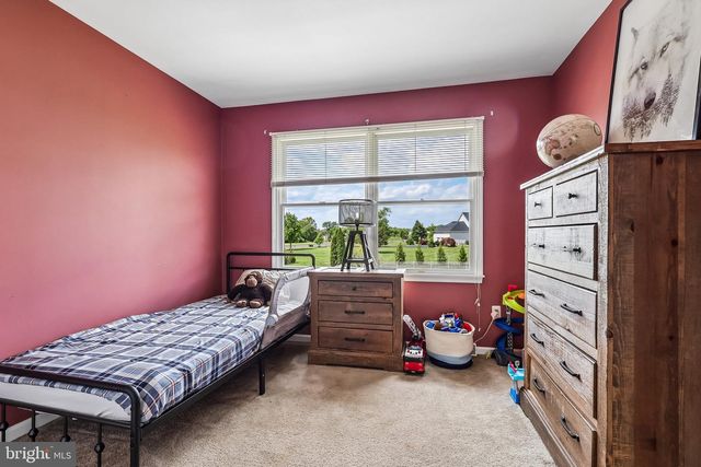 2 CARNEY WAY, Hamilton, NJ 08620
