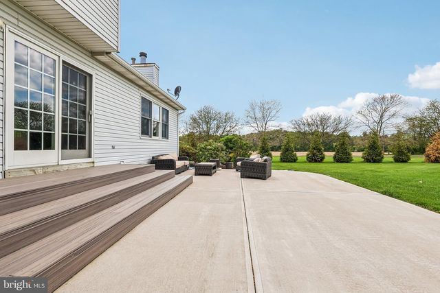 2 CARNEY WAY, Hamilton, NJ 08620