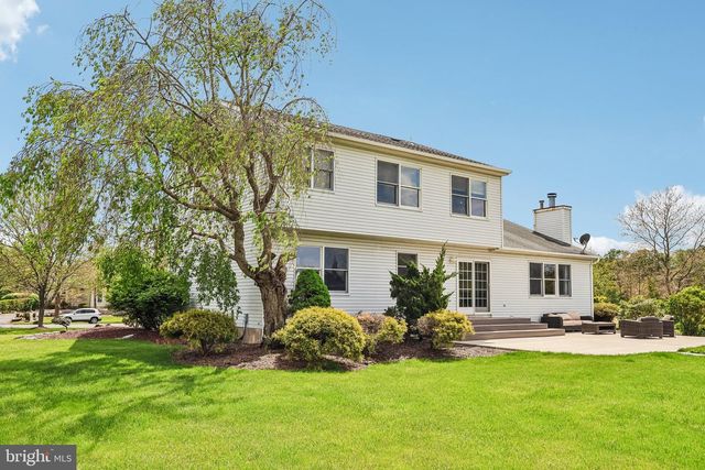 2 CARNEY WAY, Hamilton, NJ 08620